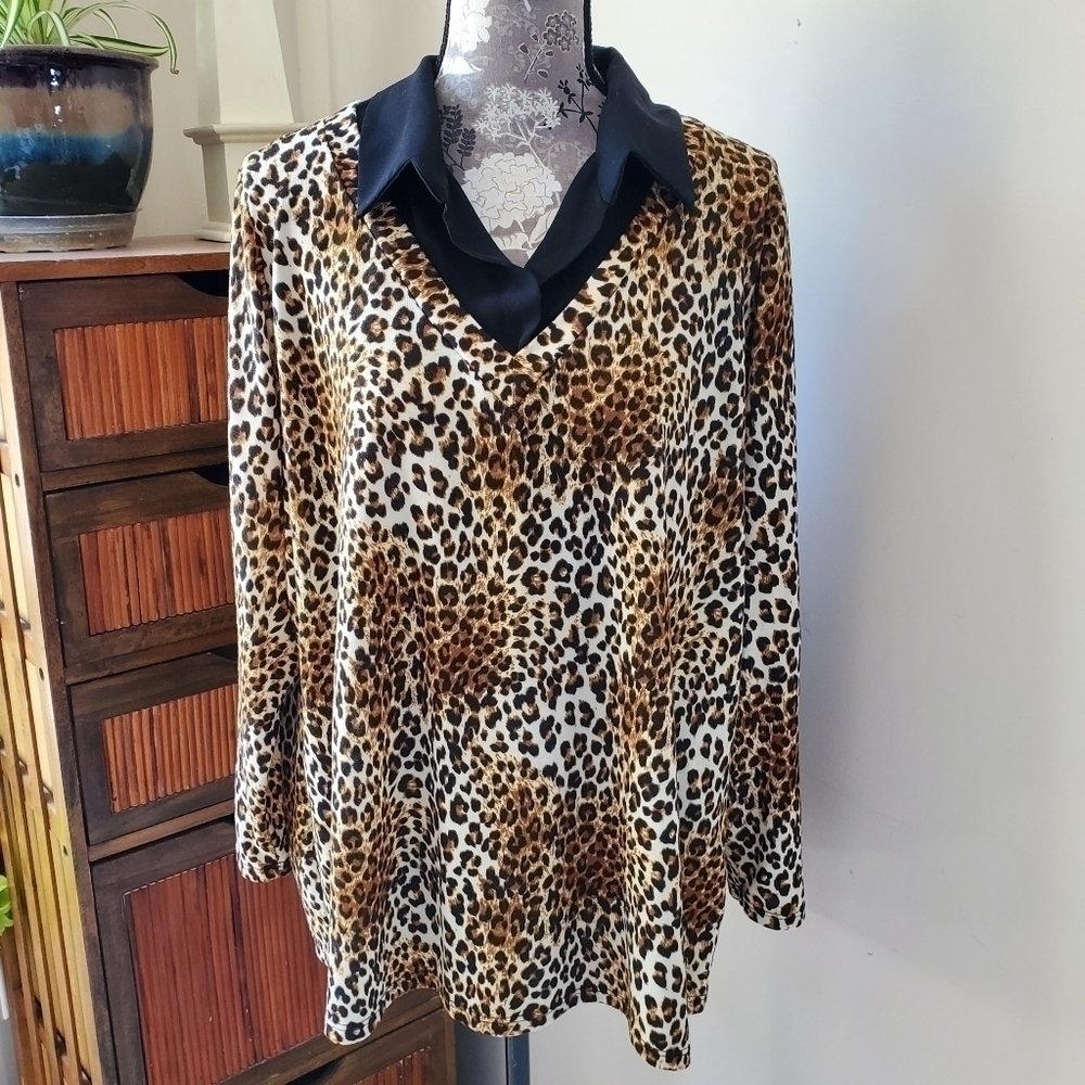 Kim & Cami layered look leopard knit shirt Plus‎ 2X